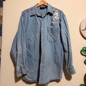 Vtg Outrageous Sports Women's‎ M Denim Shirt Snowman Embroidered Button down
